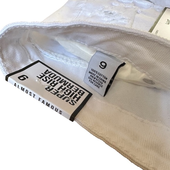 Almost Famous Ripped Bermuda Shorts Women's 9 White High Rise Zipper Distress - Picture 4 of 5